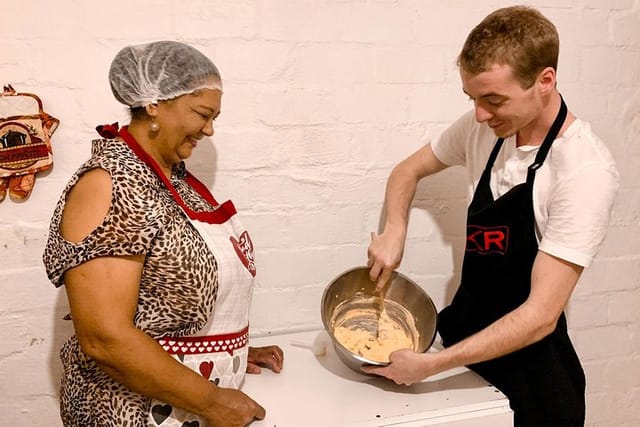 private-authentic-cape-malay-cooking-class-in-manenberg-with-locals_1